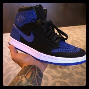 Fly knit air Jordan 1/ royal / lightly used